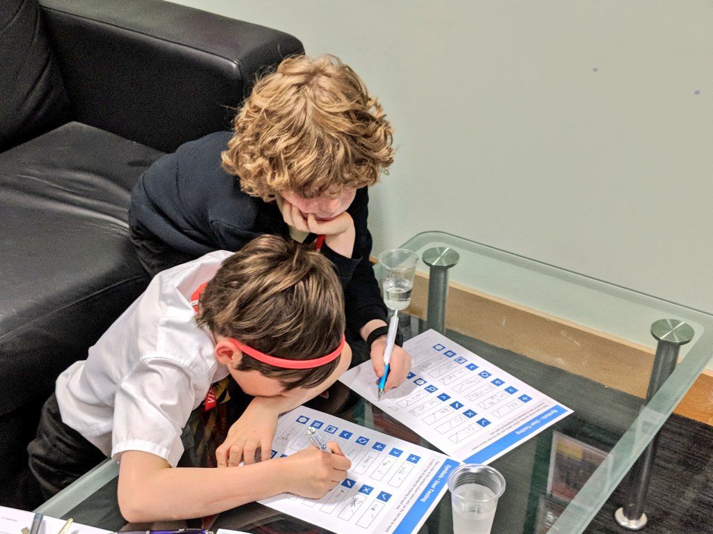 oh my god twitter doesn’t include alt text from images in their API